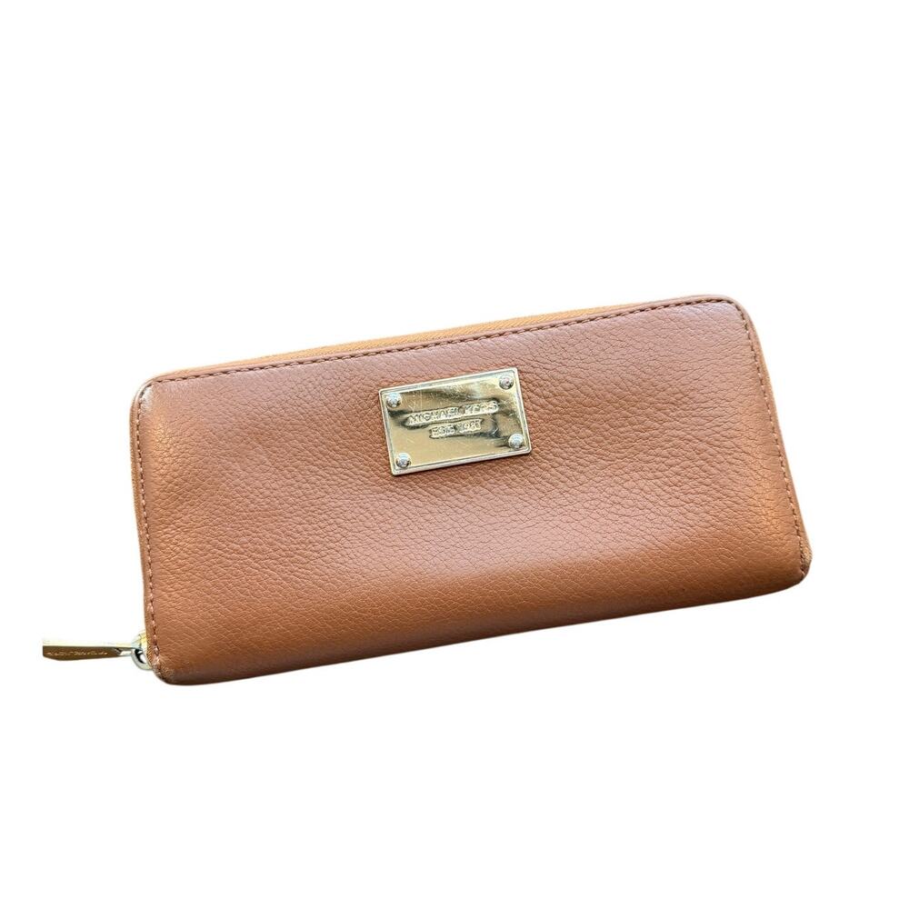 Michael Kors Jet Set Travel Continental Wallet Brown